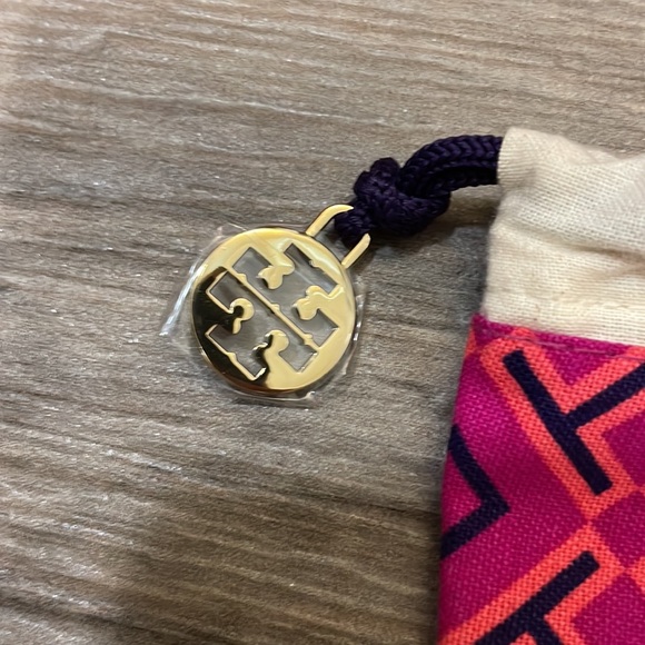 Tory Burch Minnie Travel Ballet Flats with Metal Logo - WITH BOX AND DUST BAG - Picture 10 of 10